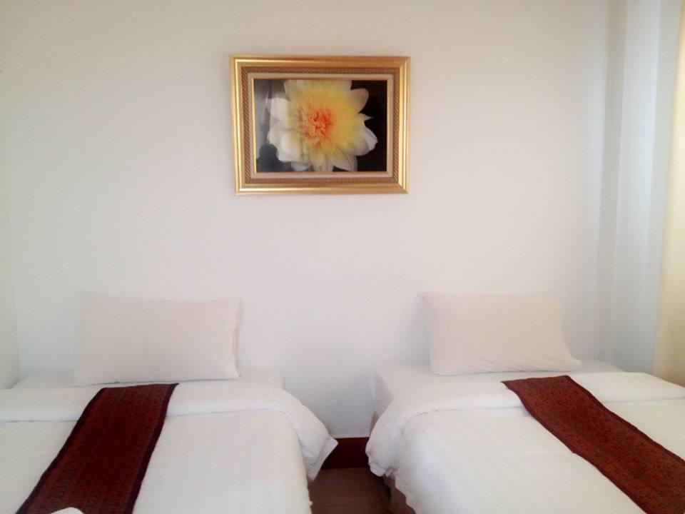 Nalinthone Guesthouse Ban Nongdouang Exterior foto