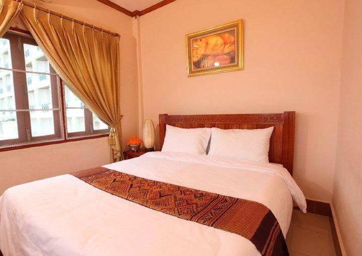 Nalinthone Guesthouse Ban Nongdouang Exterior foto